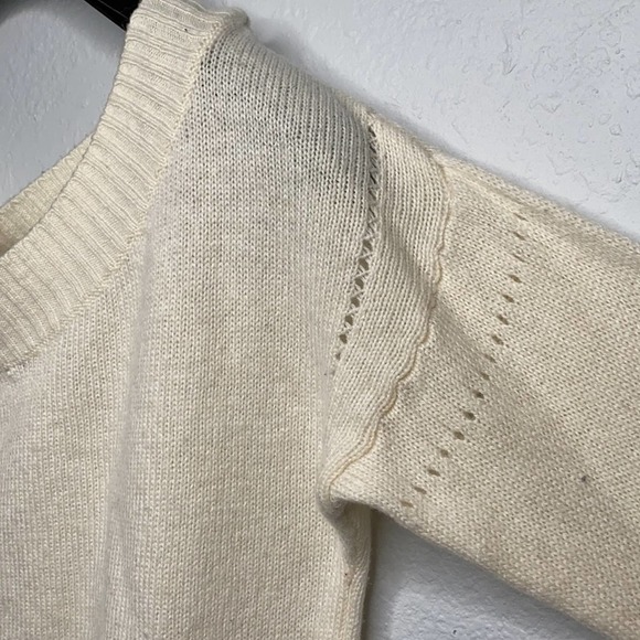 American Eagle Knit Beige Tan Off the Shoulder Sweater with Detail Large Cowgirl - Picture 4 of 4